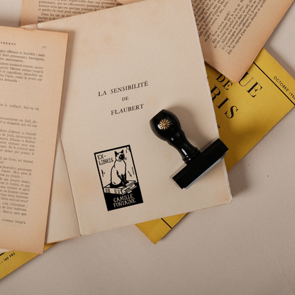 Moustaches & Majuscules